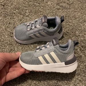 Adidas Toddler Boys Sneakers size 5K
